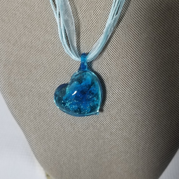 Blue Heart Glass Pendant Necklace - Picture 6 of 6